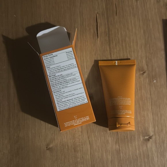 *NEW* Origins Ginzing Moisturizer - Picture 2 of 4